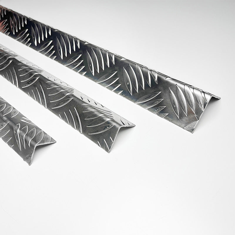 Eckwinkel | 25 x 25 mm | Tränenoptik | Aluminium